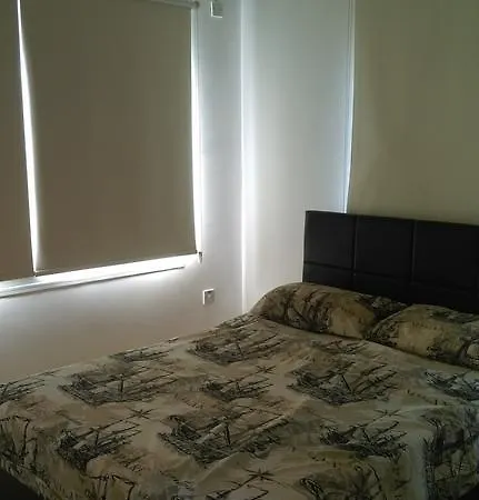3 Plus 1 In Apartament